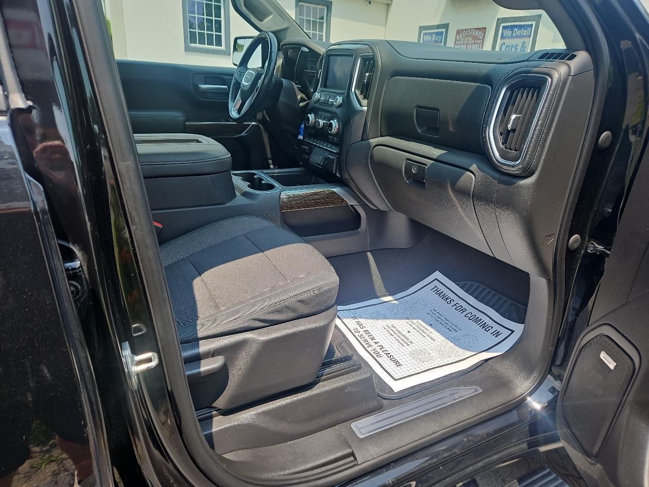 GMC Sierra 1500 4WD Crew Cab 147" Elevation 2020