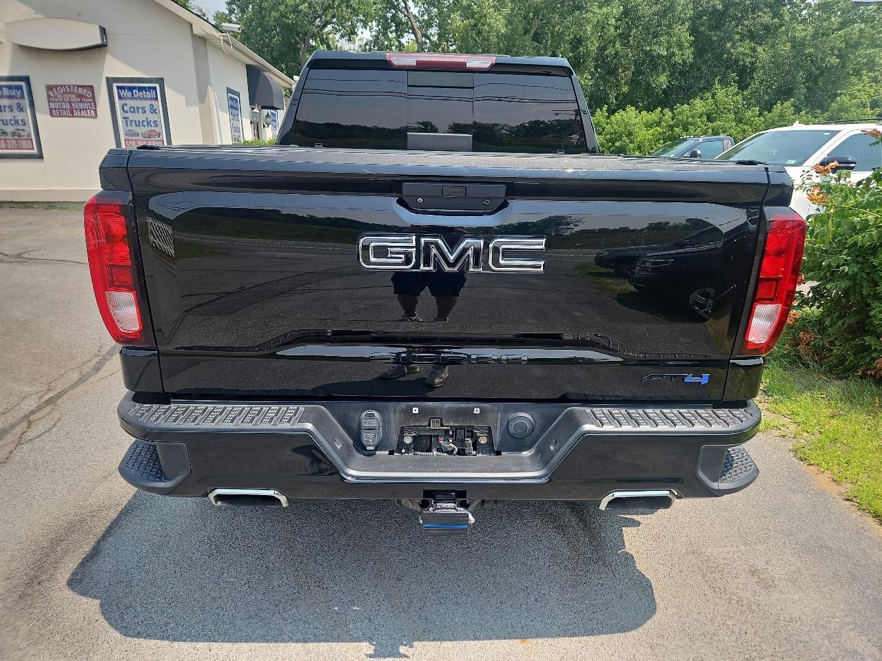 GMC Sierra 1500 4WD Crew Cab 147" Elevation 2020