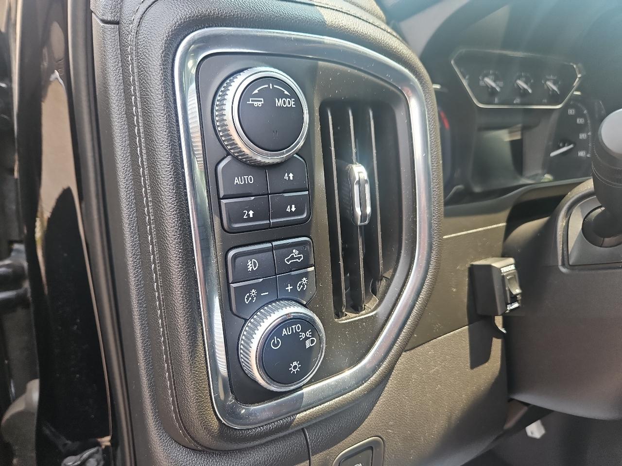 GMC Sierra 1500 4WD Crew Cab 147" Elevation 2020
