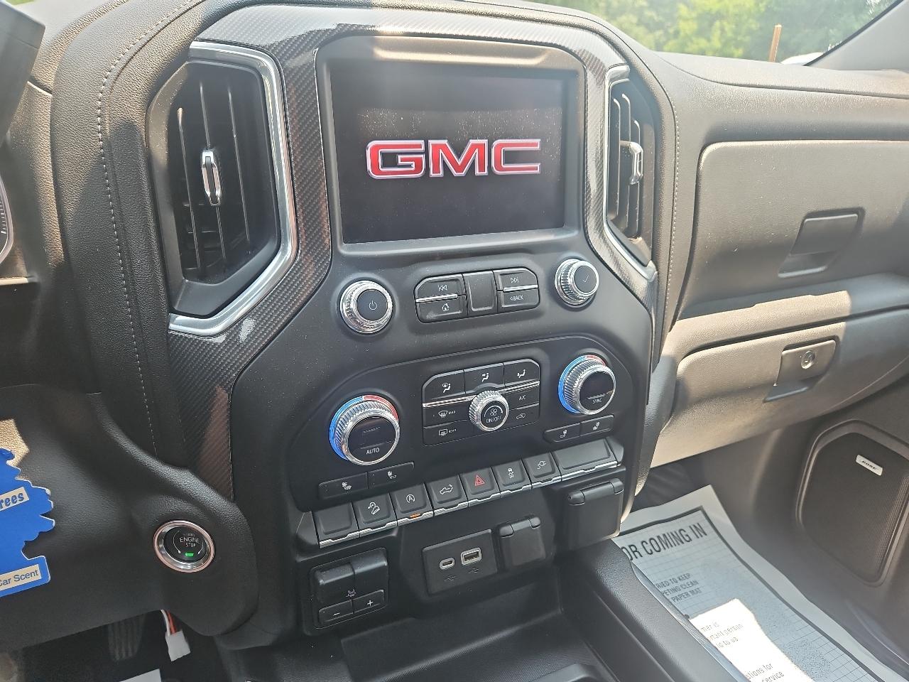 GMC Sierra 1500 4WD Crew Cab 147" Elevation 2020