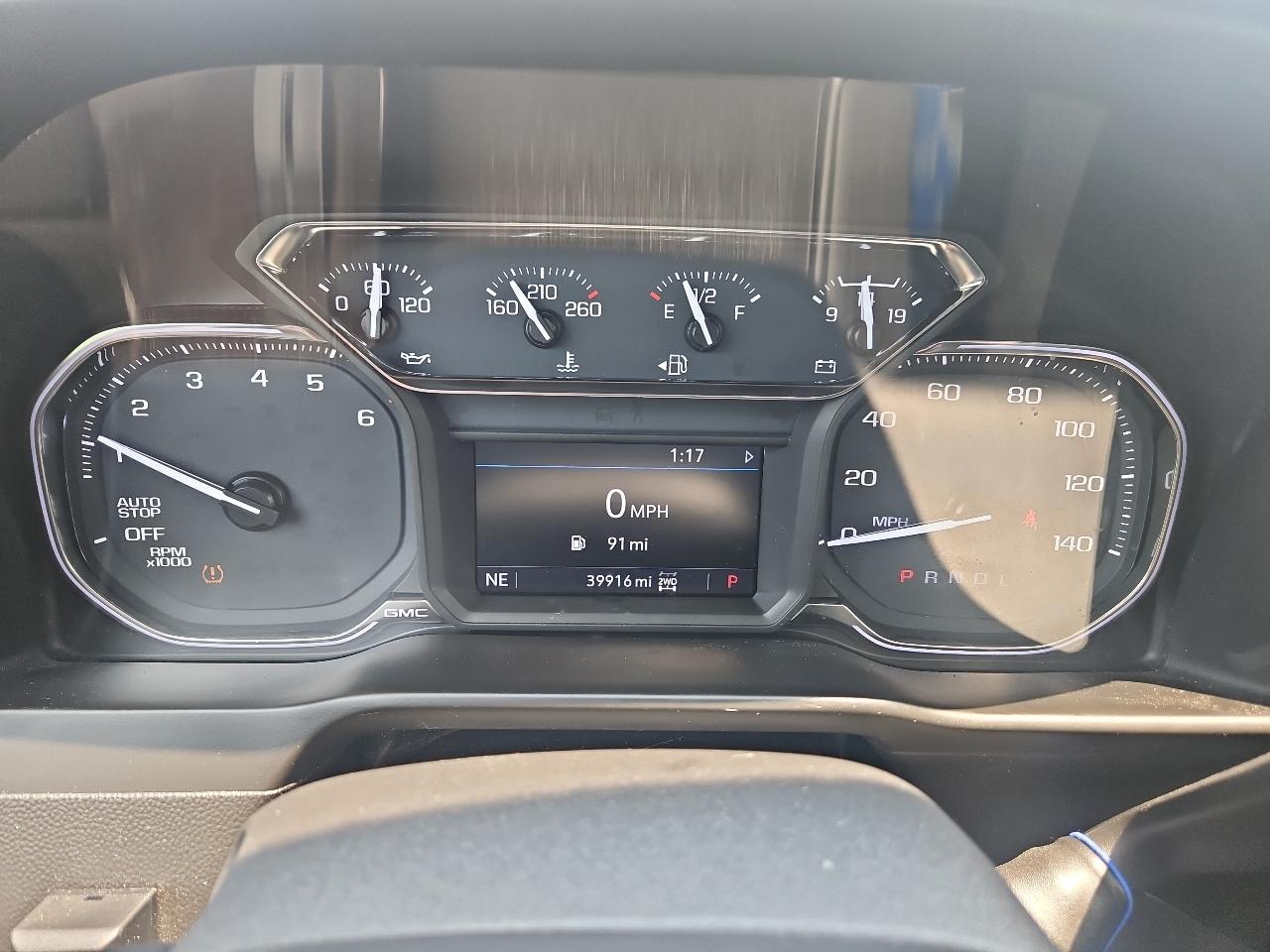 GMC Sierra 1500 4WD Crew Cab 147" Elevation 2020
