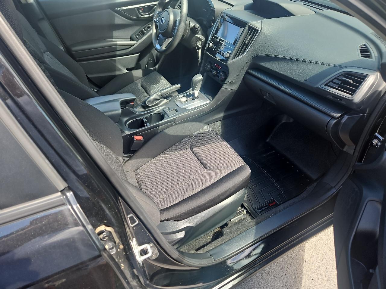 Subaru Impreza 5-door CVT 2022