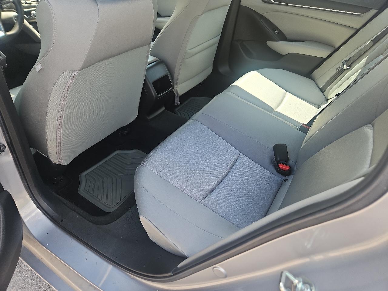 Honda Accord Sedan LX 1.5T CVT 2020