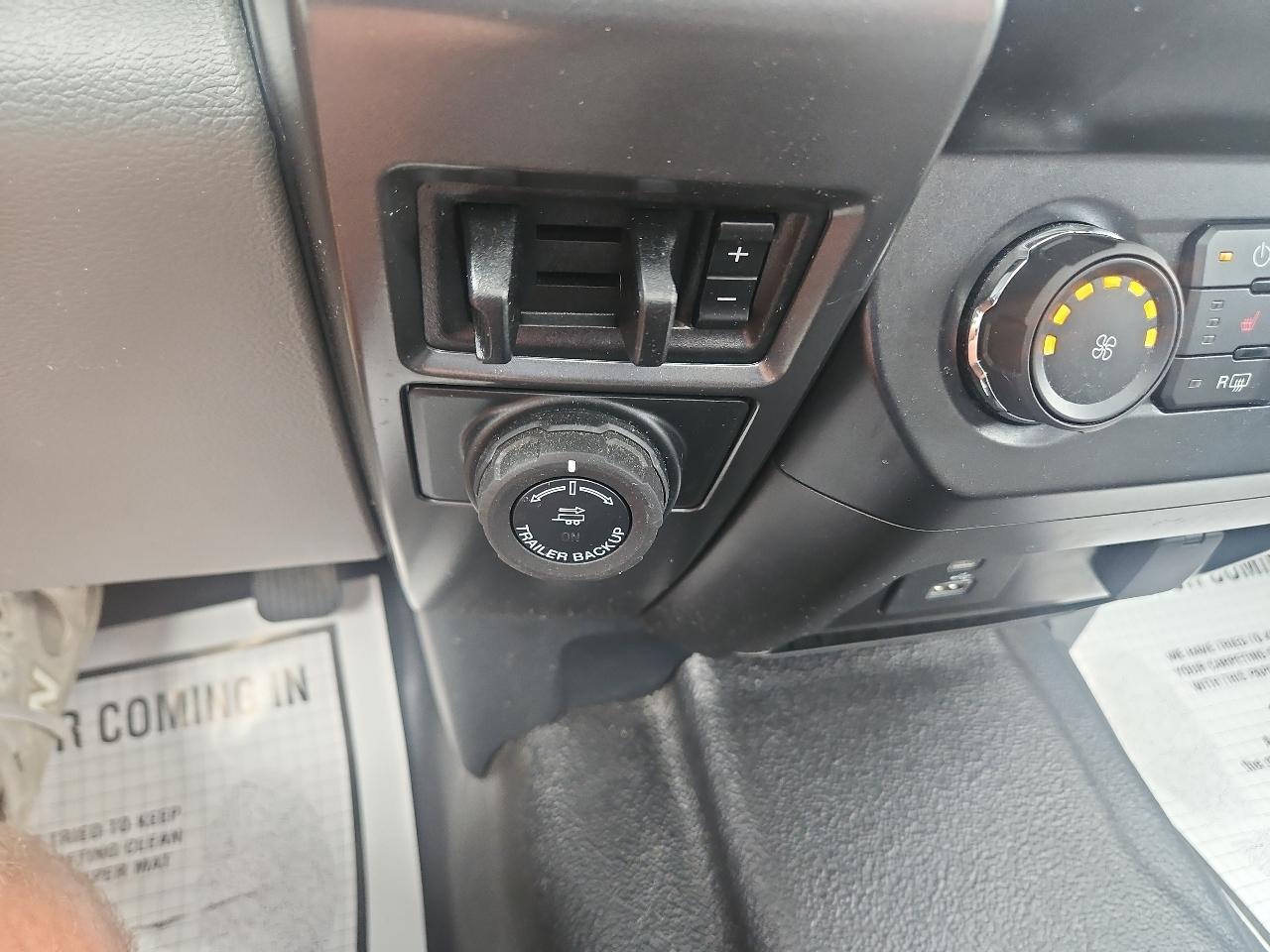 Ford Super Duty F-350 SRW XLT 4WD Crew Cab 6.75' Box 2022
