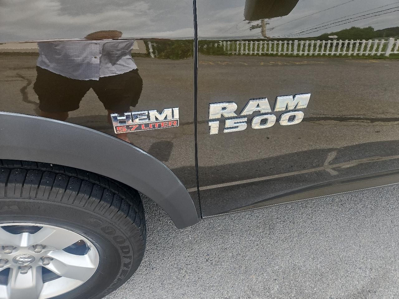 RAM 1500 4WD Reg Cab 140.5" Tradesman 2014