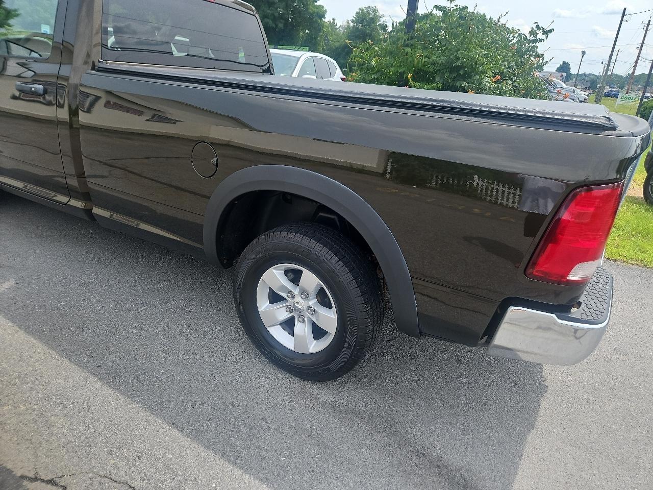 RAM 1500 4WD Reg Cab 140.5" Tradesman 2014