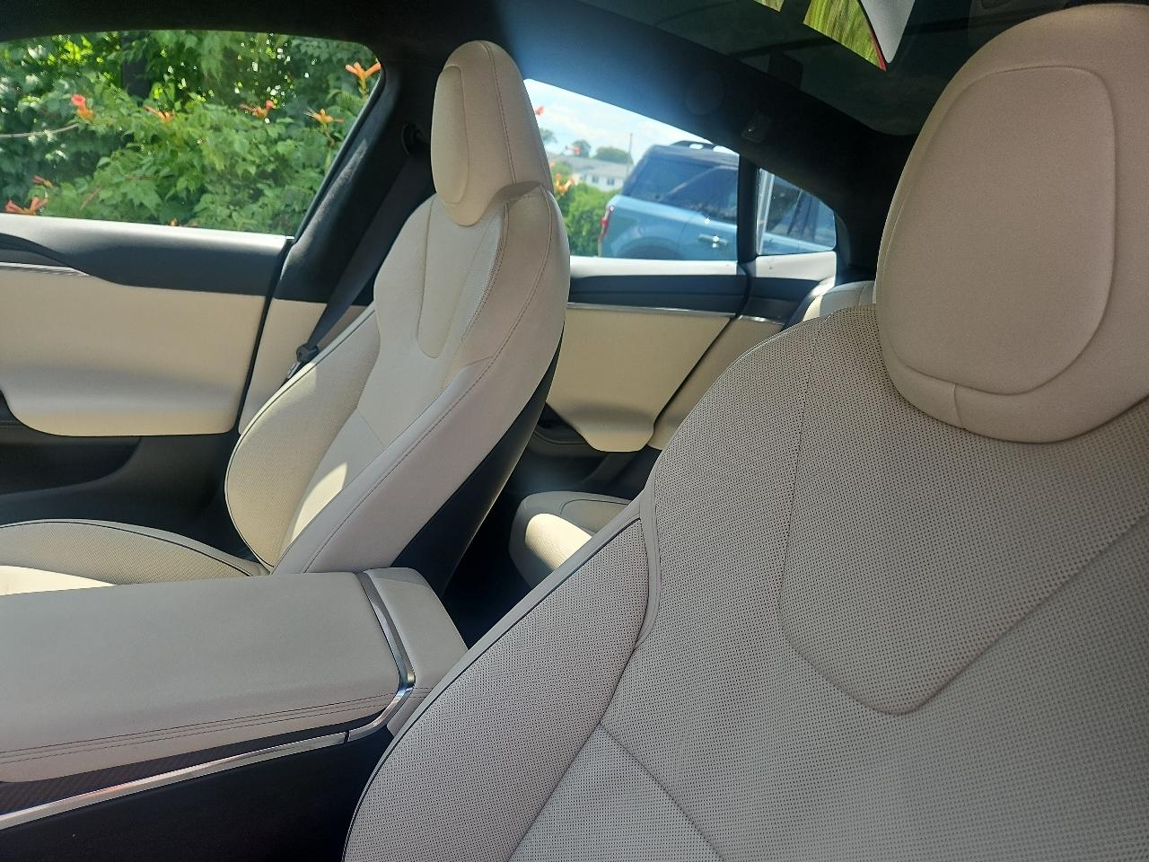 Tesla Model S Plaid AWD 2022