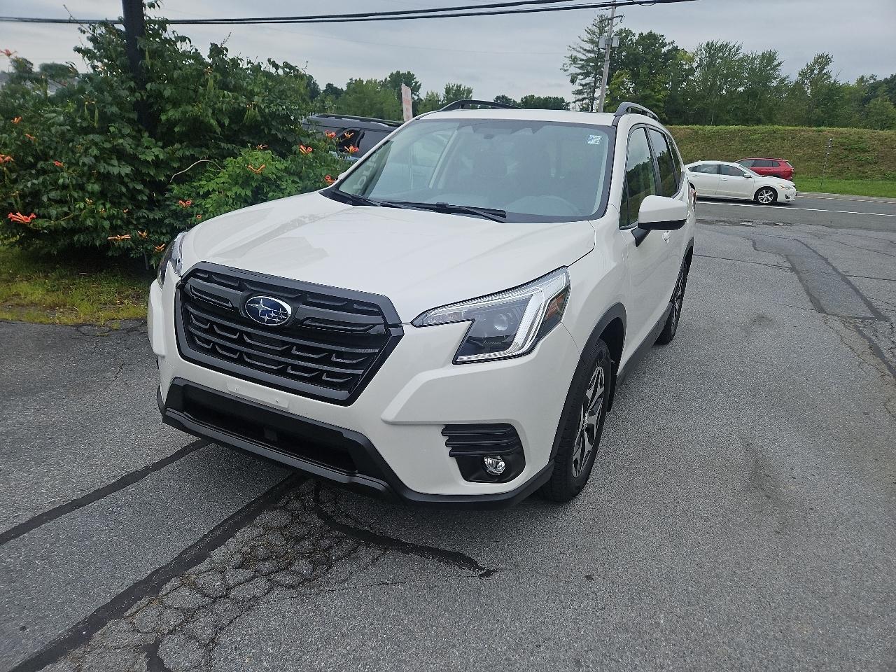 Subaru Forester Premium AWD 2024