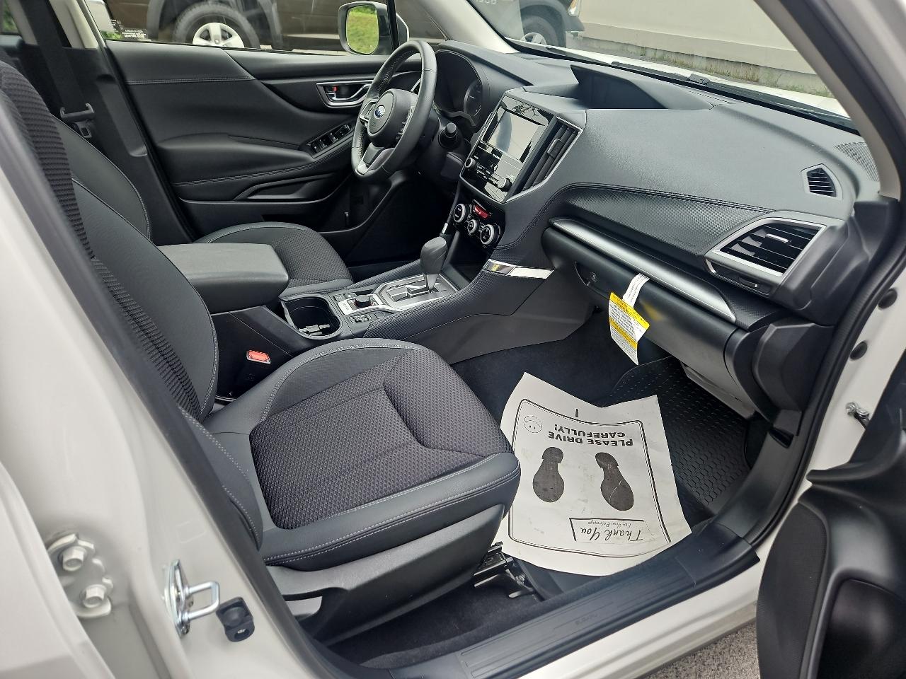 Subaru Forester Premium AWD 2024
