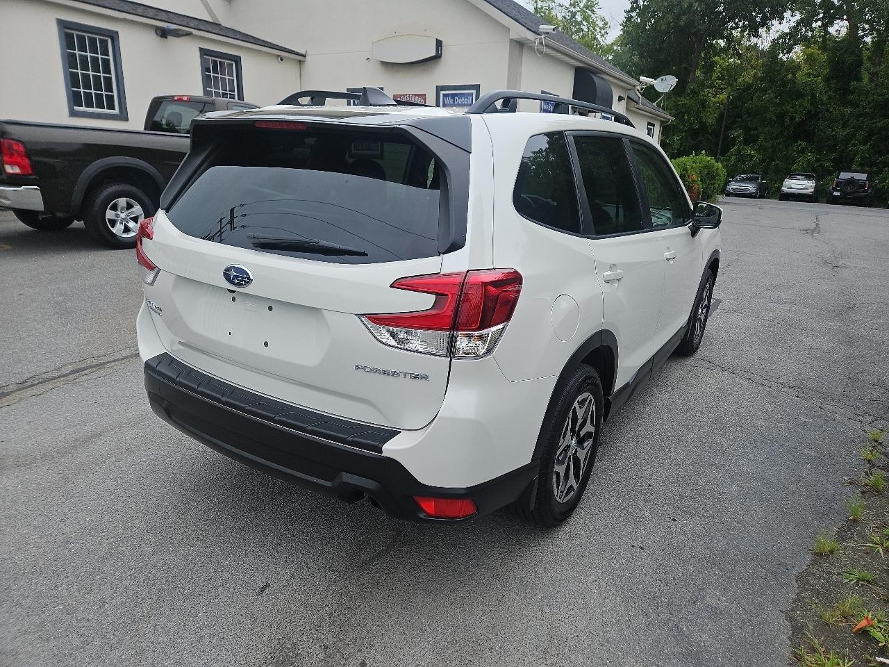 Subaru Forester Premium AWD 2024