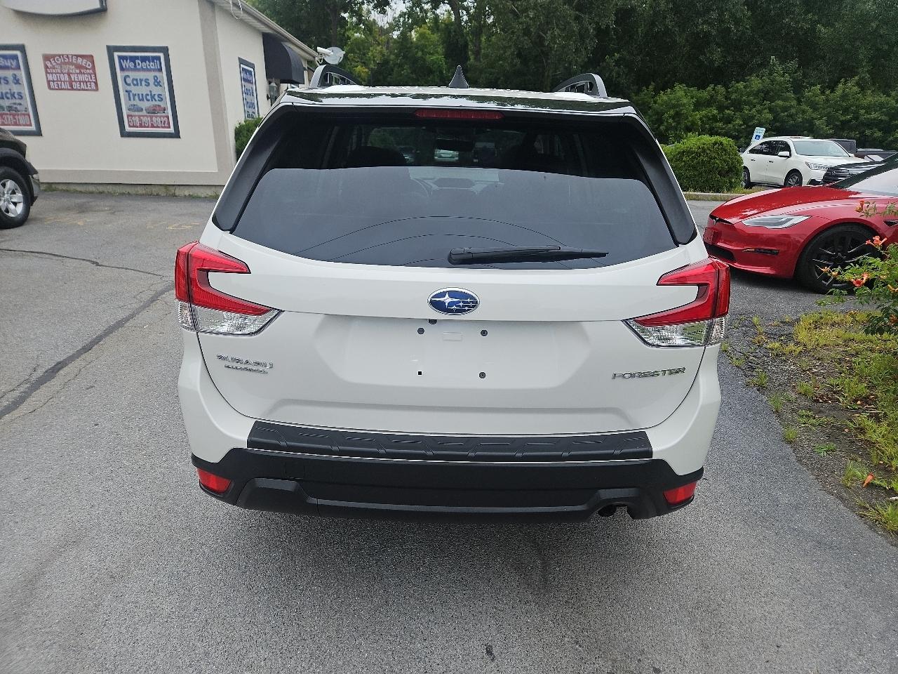 Subaru Forester Premium AWD 2024