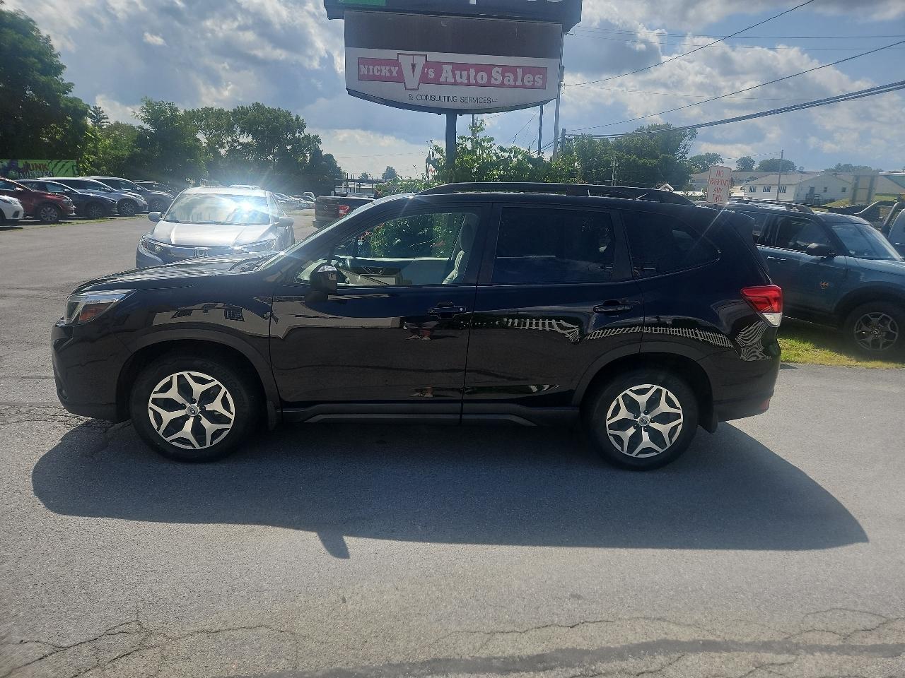 Subaru Forester Premium CVT 2021