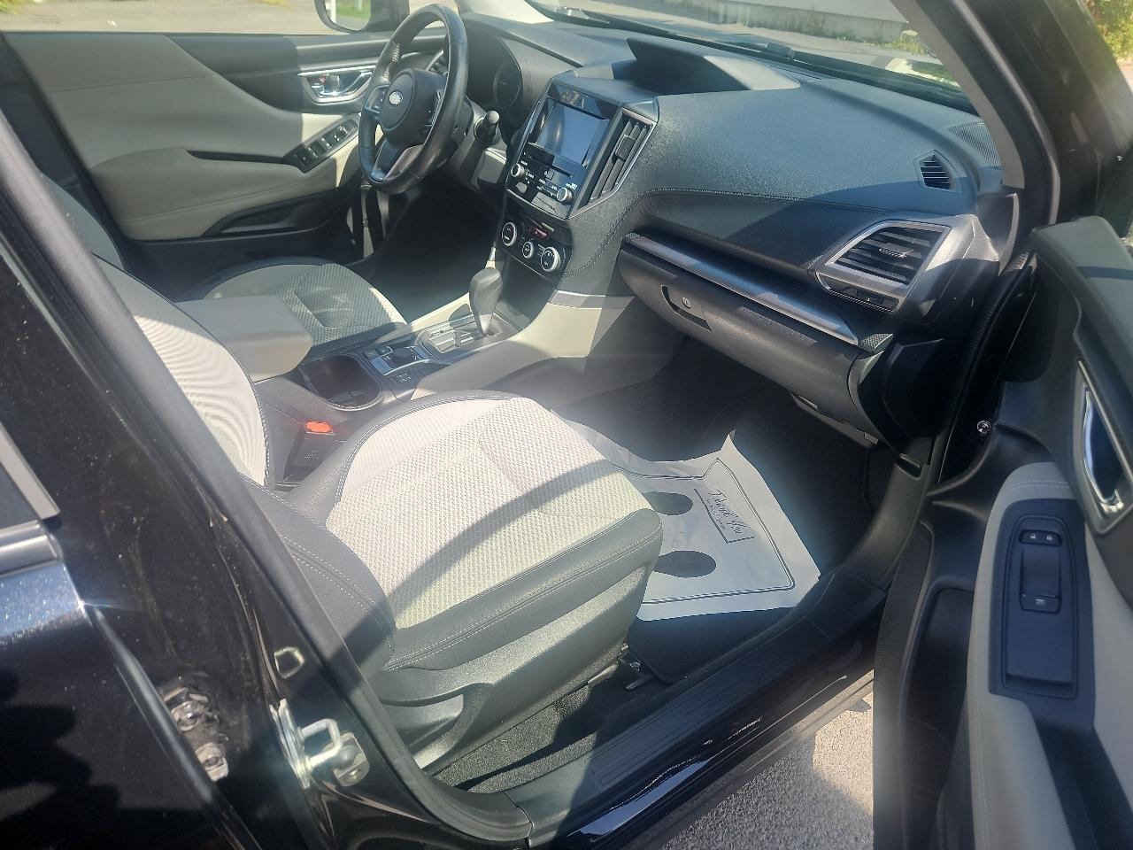 Subaru Forester Premium CVT 2021