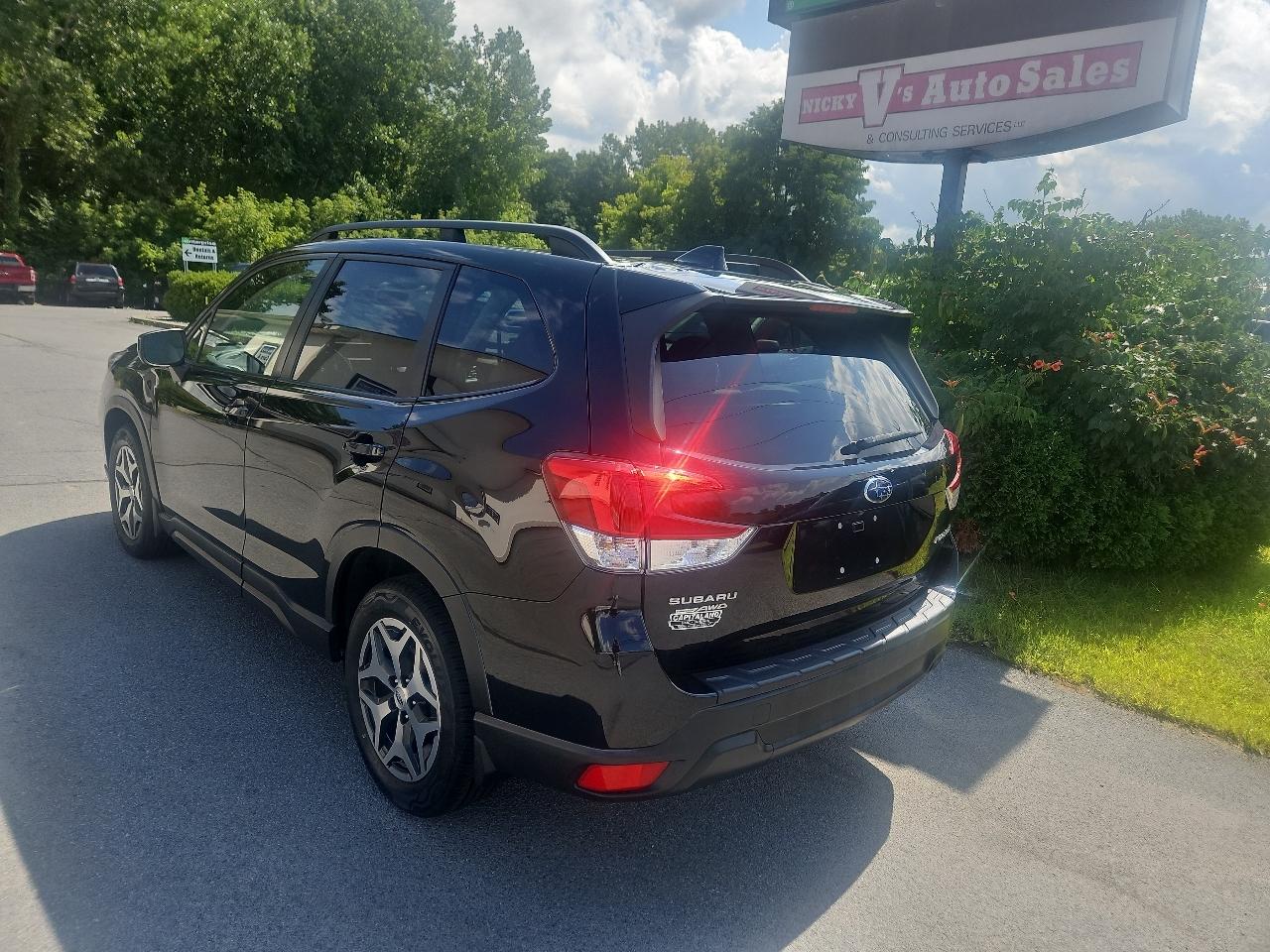 Subaru Forester Premium CVT 2021