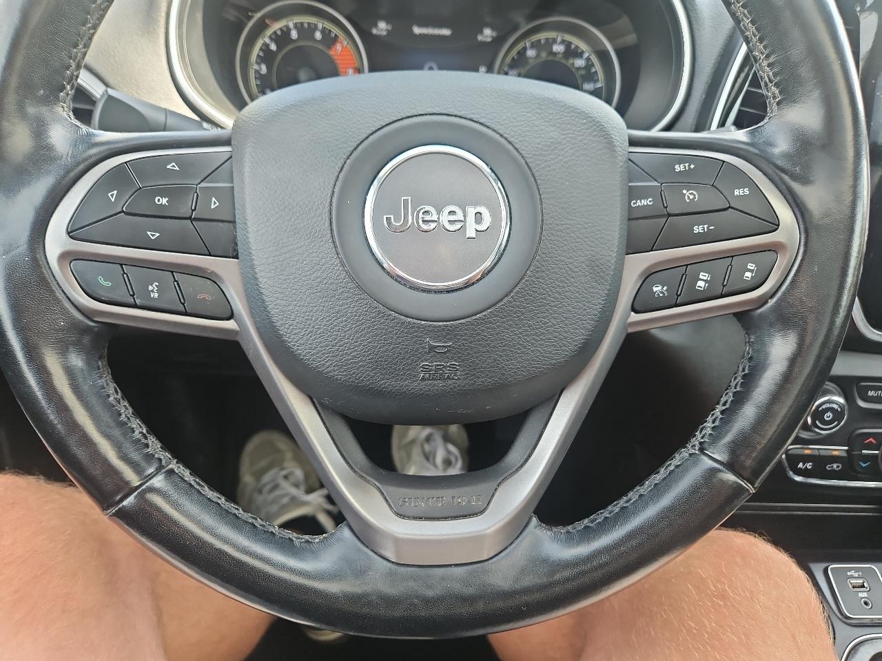 Jeep Cherokee Limited 4x4 2021