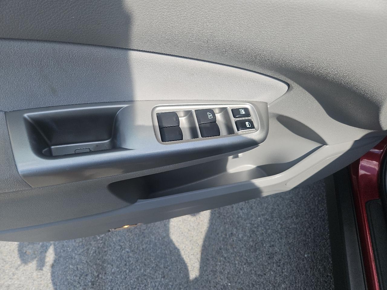 Subaru Forester 4dr Auto 2.5X Limited 2010