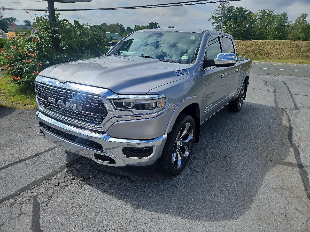 RAM 1500 Limited 4x4 Crew Cab 5'7" Box 2020