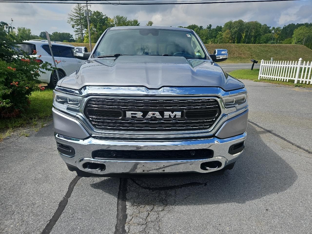 RAM 1500 Limited 4x4 Crew Cab 5'7" Box 2020