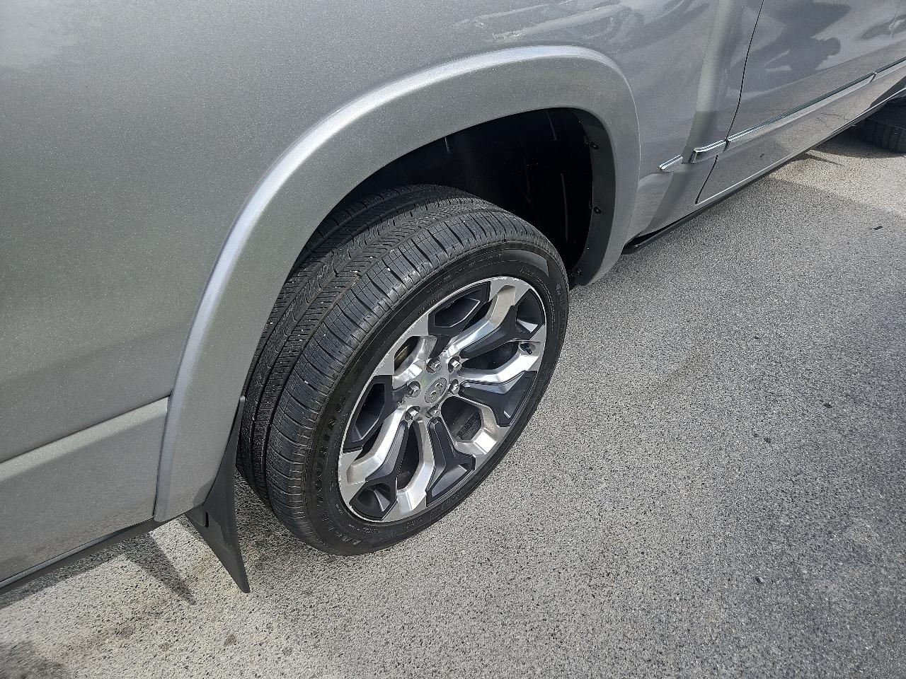 RAM 1500 Limited 4x4 Crew Cab 5'7" Box 2020