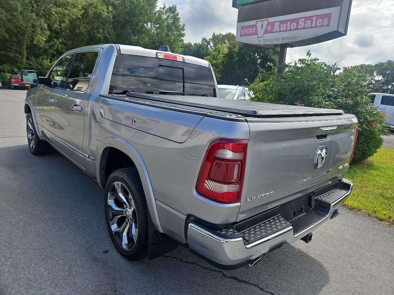 RAM 1500 Limited 4x4 Crew Cab 5'7" Box 2020