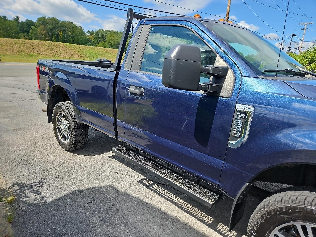 Ford Super Duty F-250 SRW XL 4WD Reg Cab 8' Box 2018