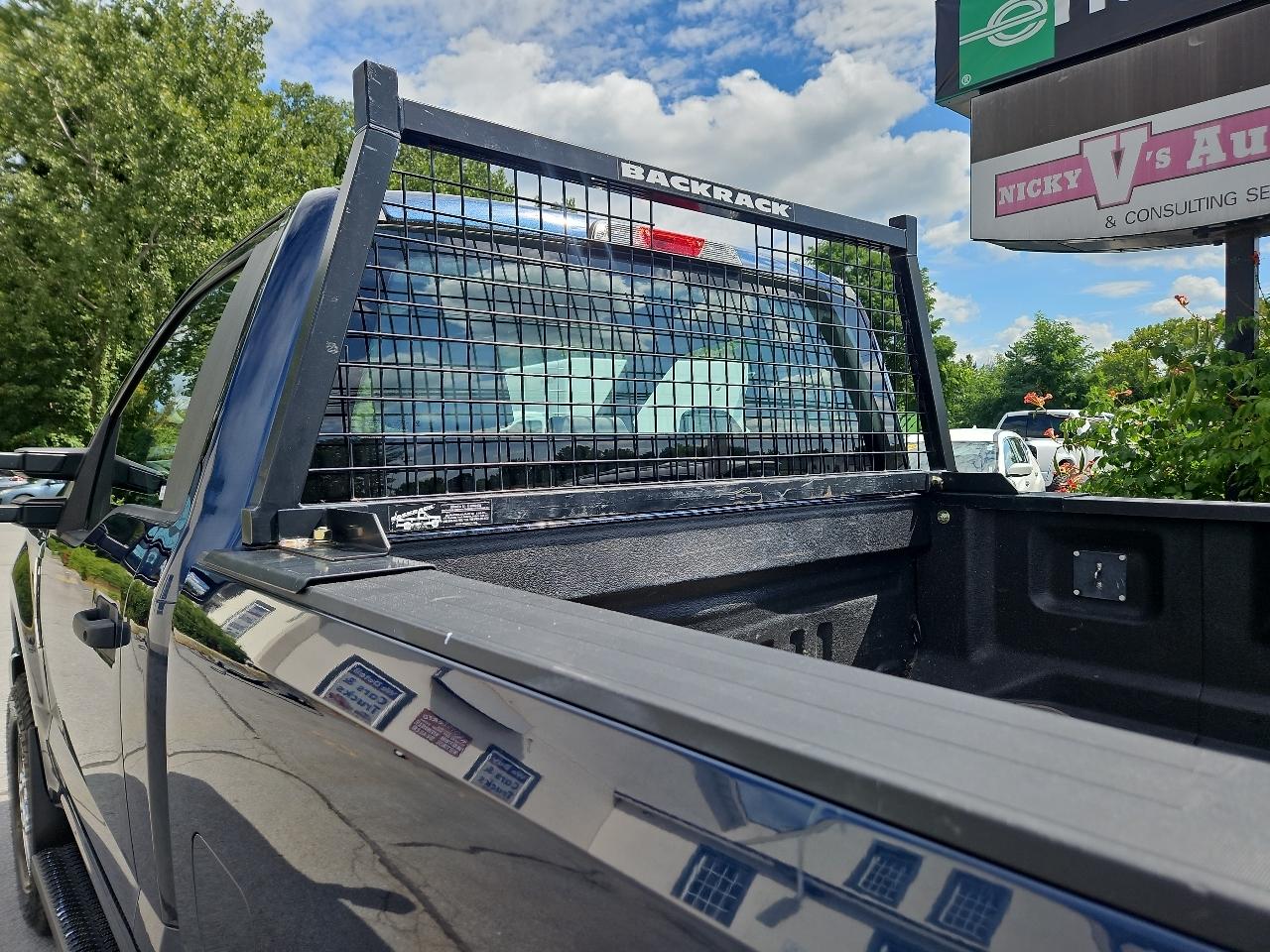 Ford Super Duty F-250 SRW XL 4WD Reg Cab 8' Box 2018