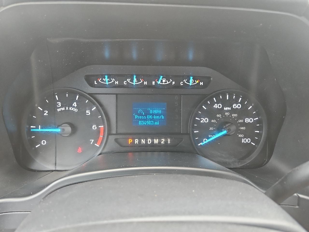 Ford Super Duty F-250 SRW XL 4WD Reg Cab 8' Box 2018