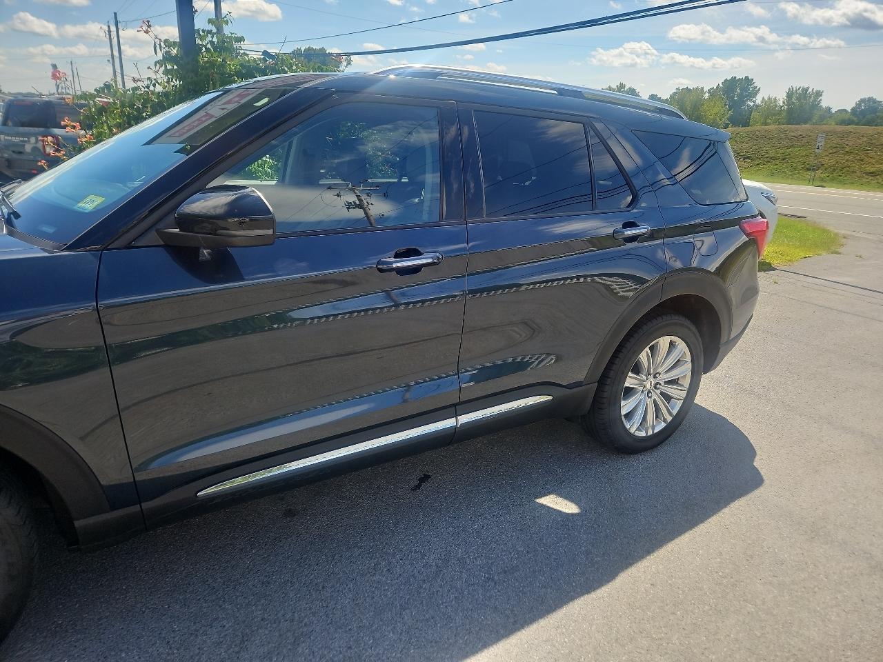 Ford Explorer Limited 4WD 2023