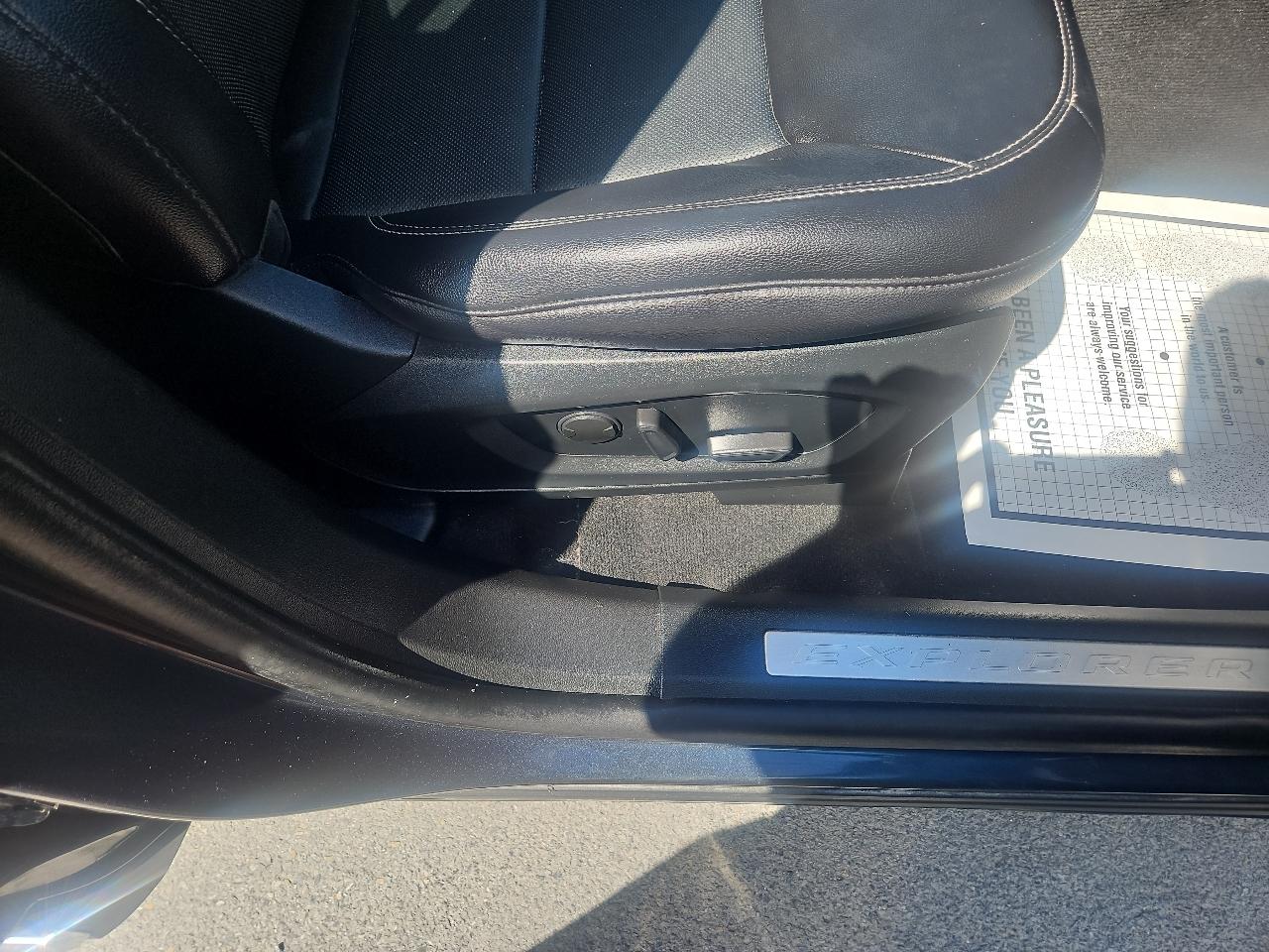 Ford Explorer Limited 4WD 2023