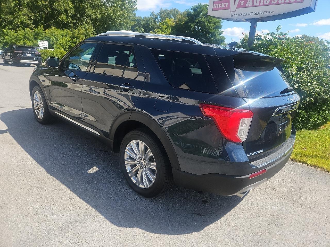 Ford Explorer Limited 4WD 2023