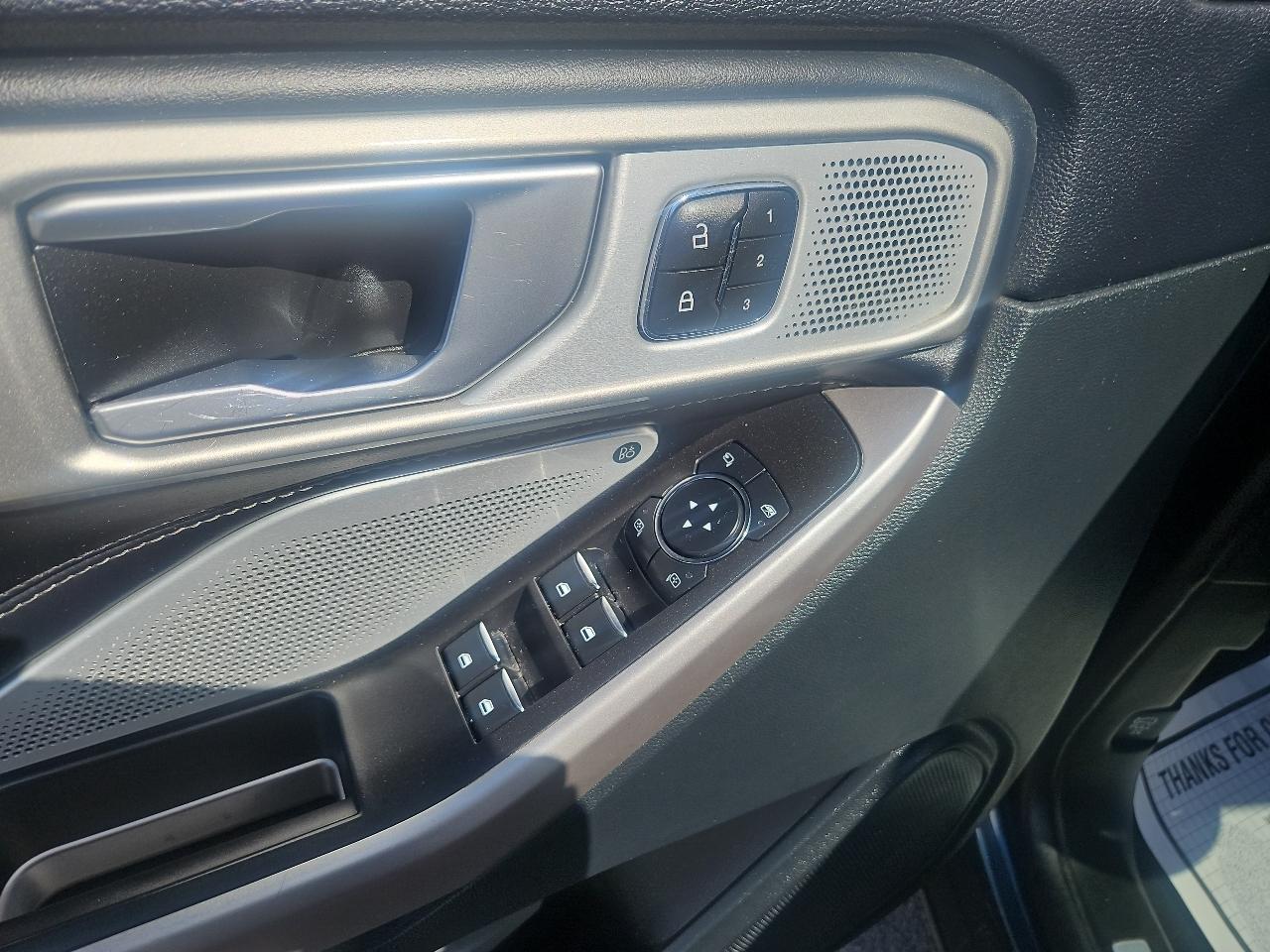 Ford Explorer Limited 4WD 2023