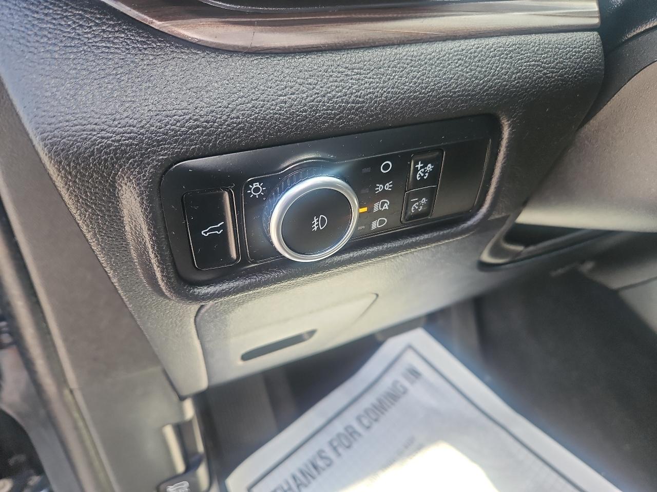 Ford Explorer Limited 4WD 2023