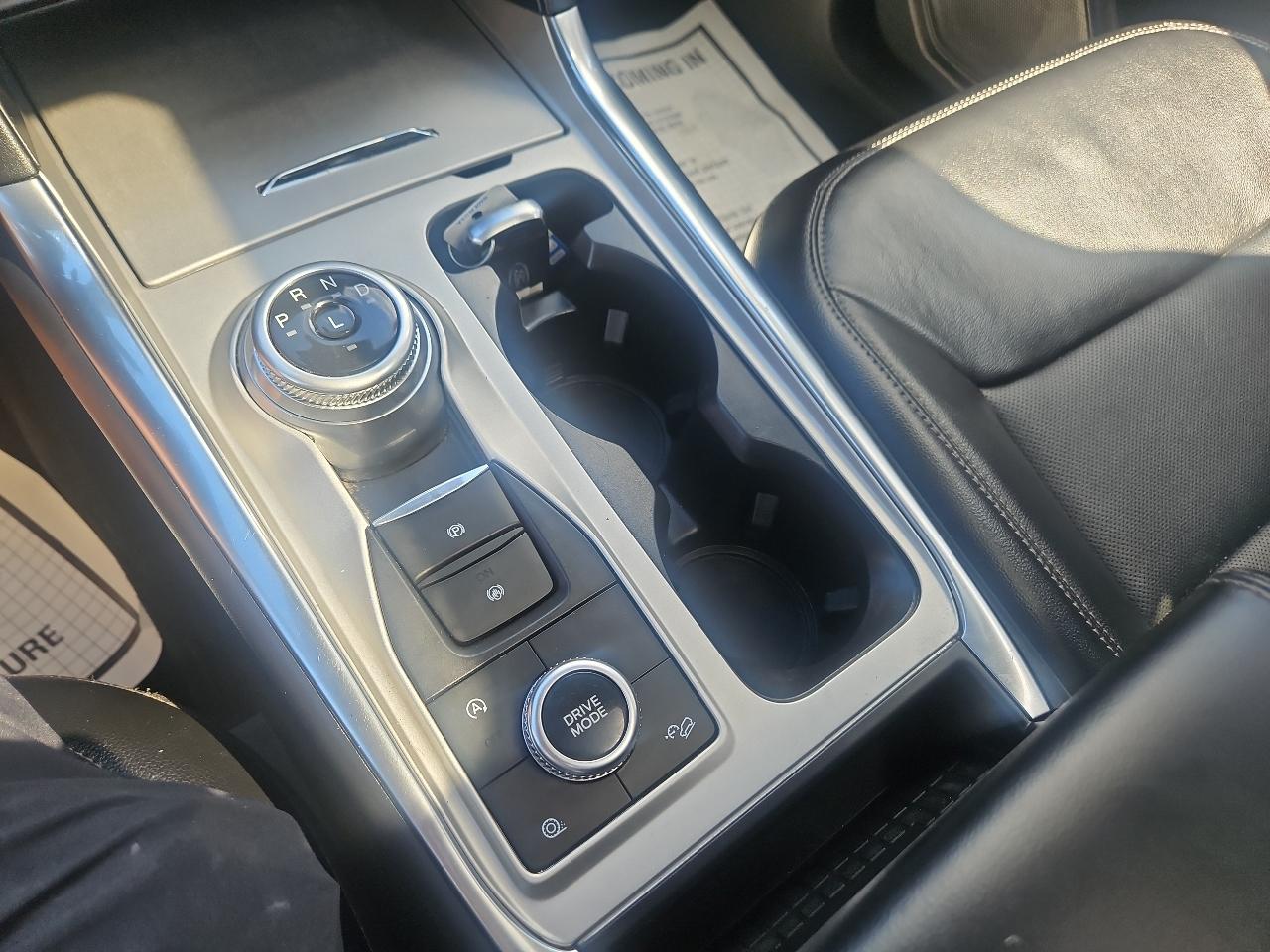 Ford Explorer Limited 4WD 2023