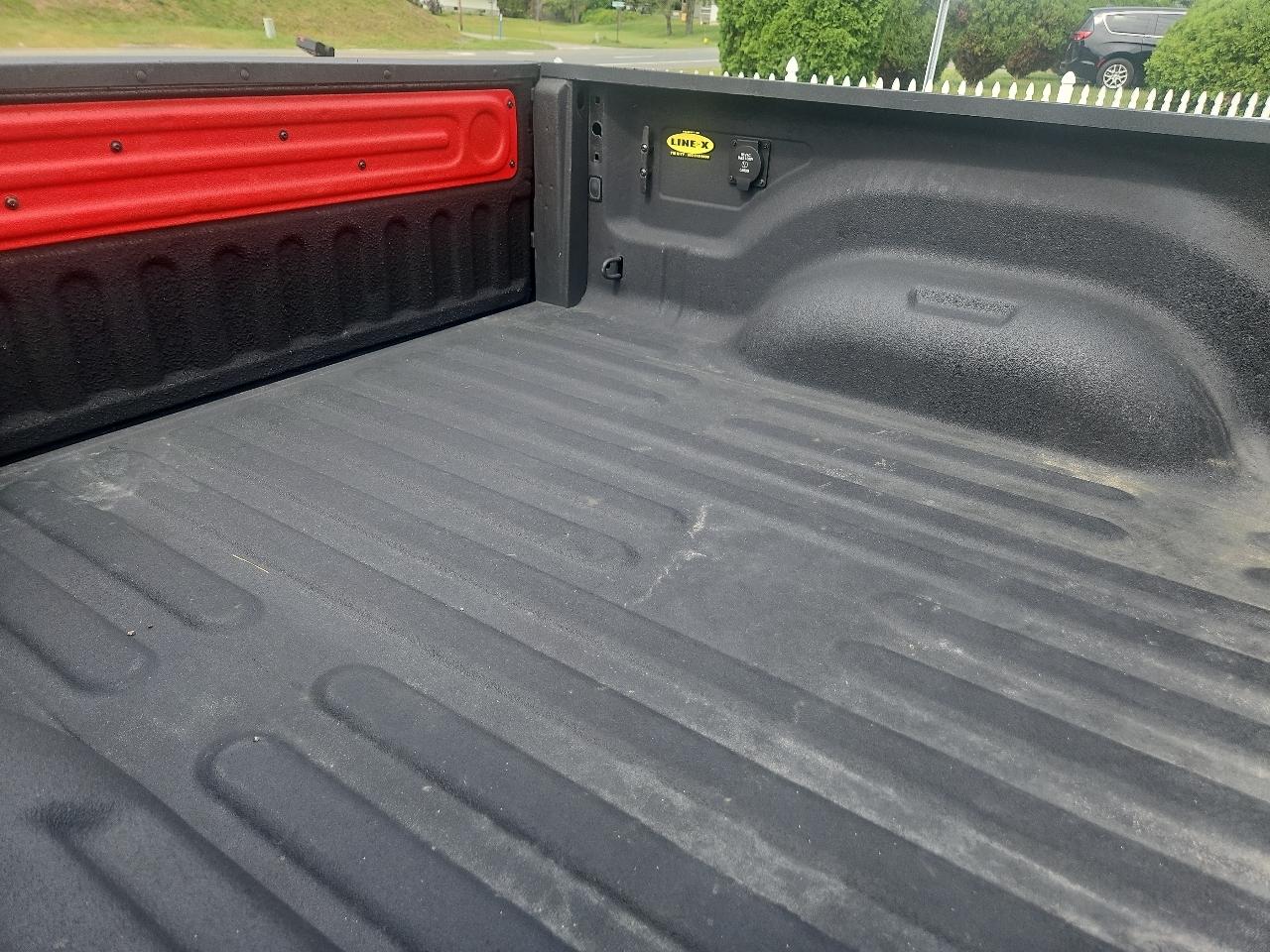 RAM 2500 Laramie 4x4 Crew Cab 6'4" Box 2022
