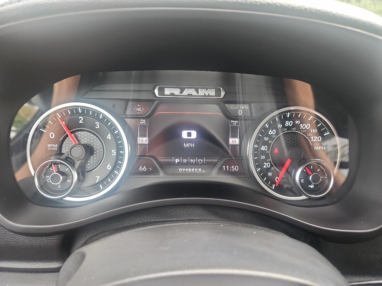 RAM 2500 Laramie 4x4 Crew Cab 6'4" Box 2022