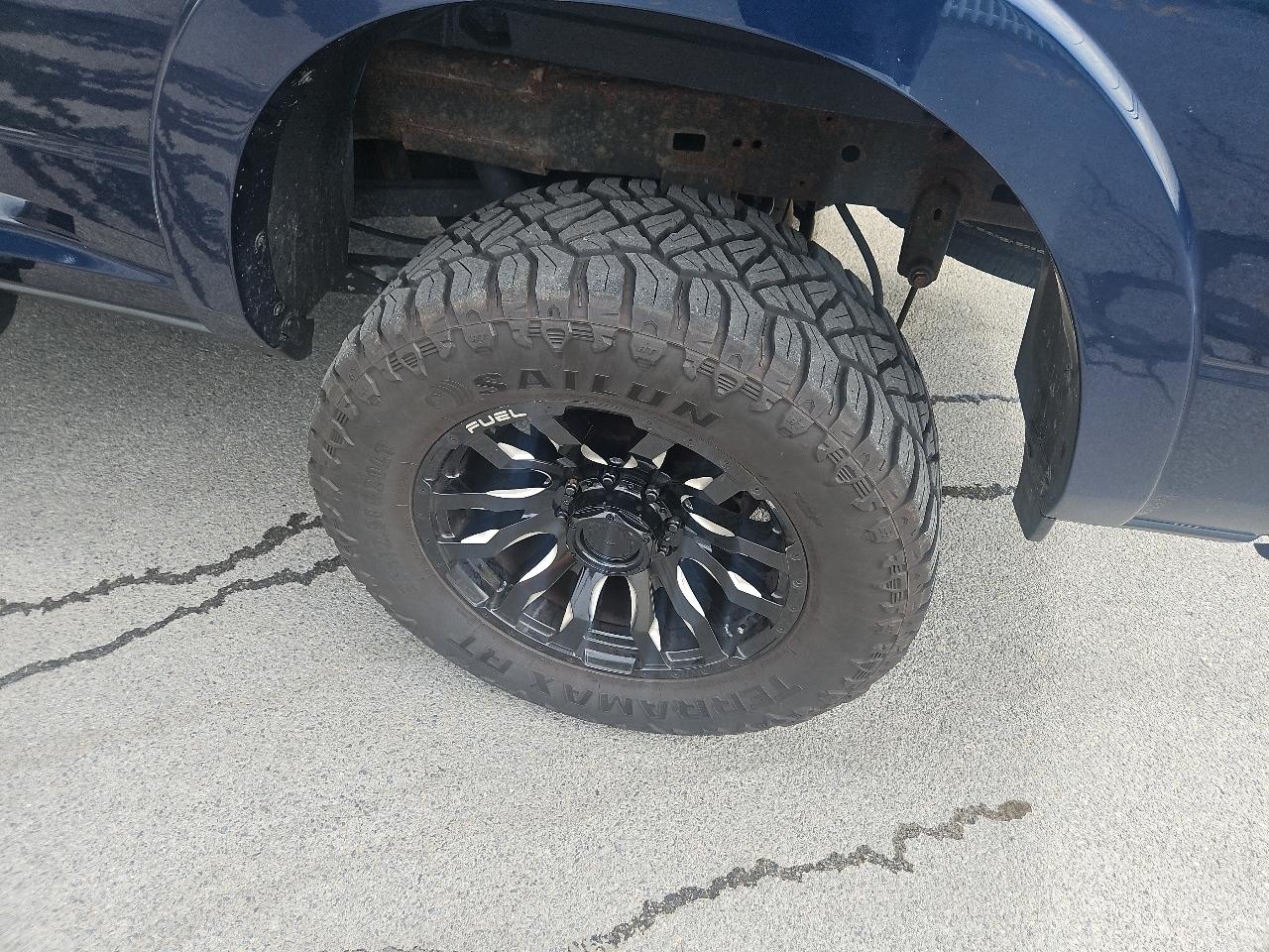 RAM 2500 Laramie 4x4 Crew Cab 6'4" Box 2019
