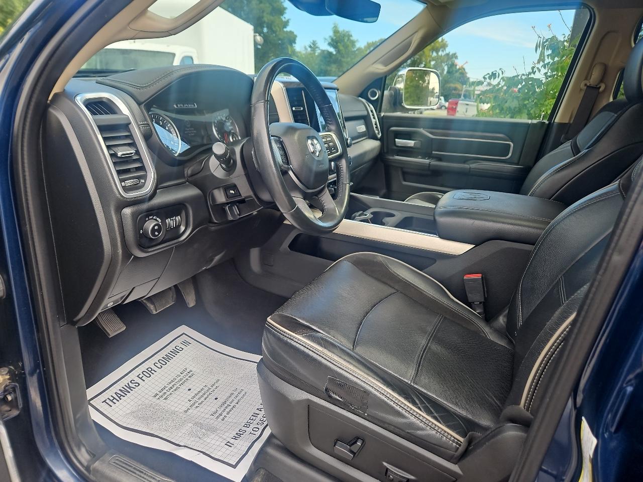 RAM 2500 Laramie 4x4 Crew Cab 6'4" Box 2019