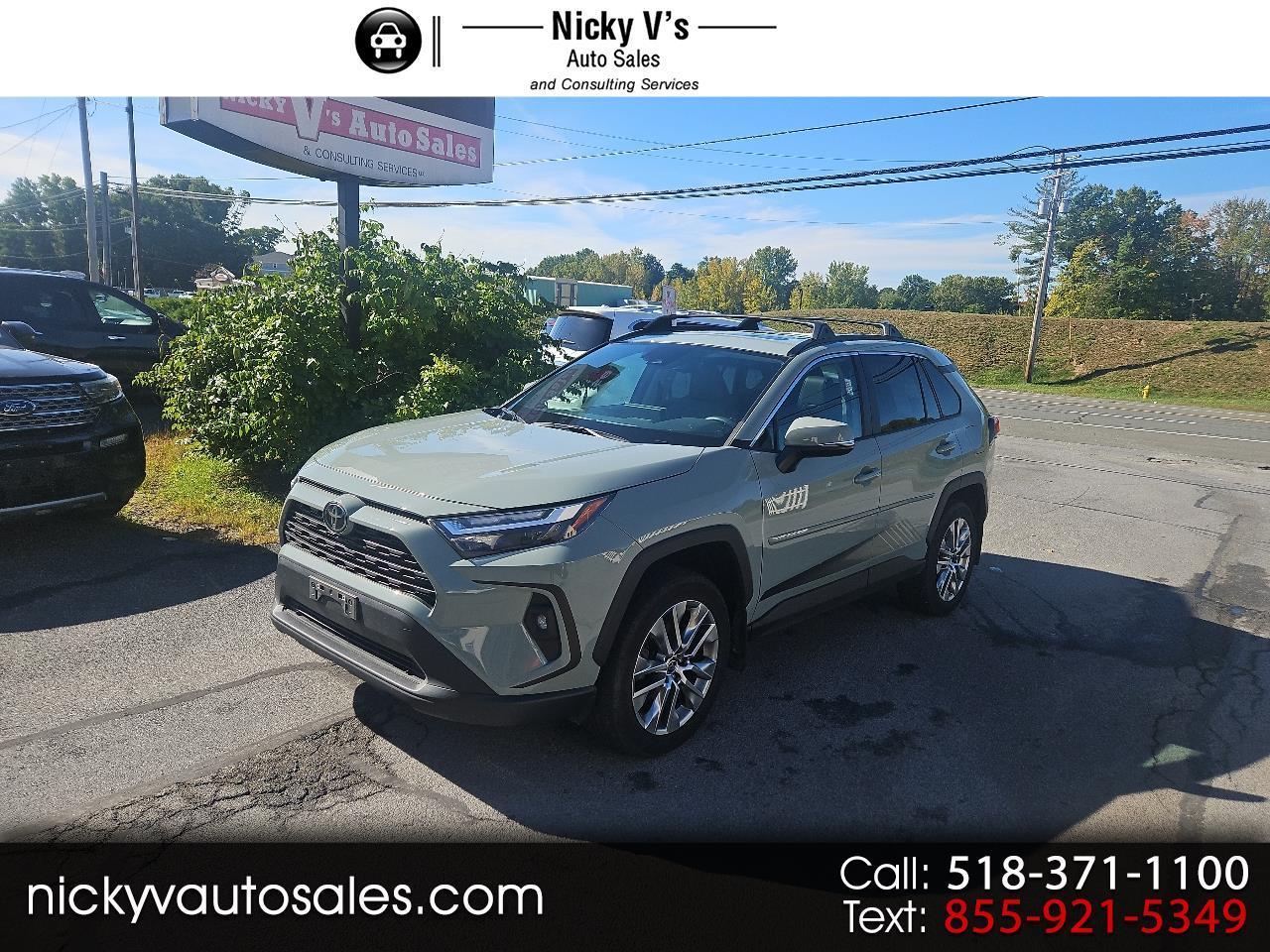 Toyota RAV4 XLE Premium AWD (Natl) 2022