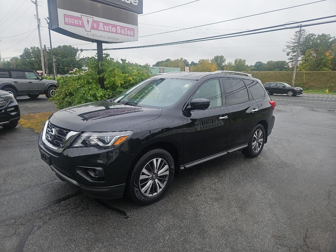 Nissan Pathfinder 4x4 SL 2019
