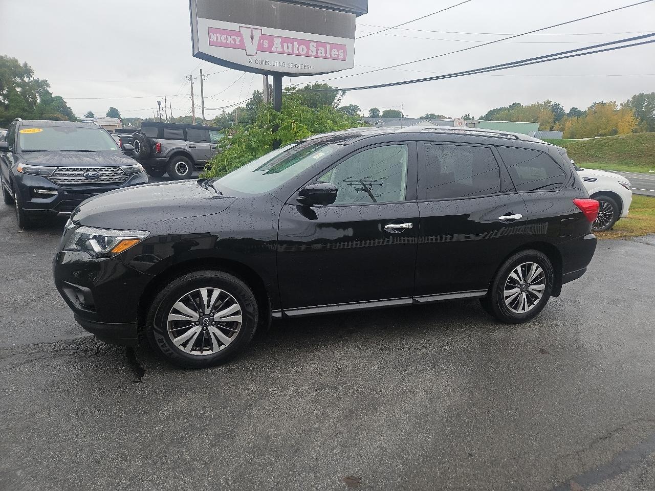 Nissan Pathfinder 4x4 SL 2019