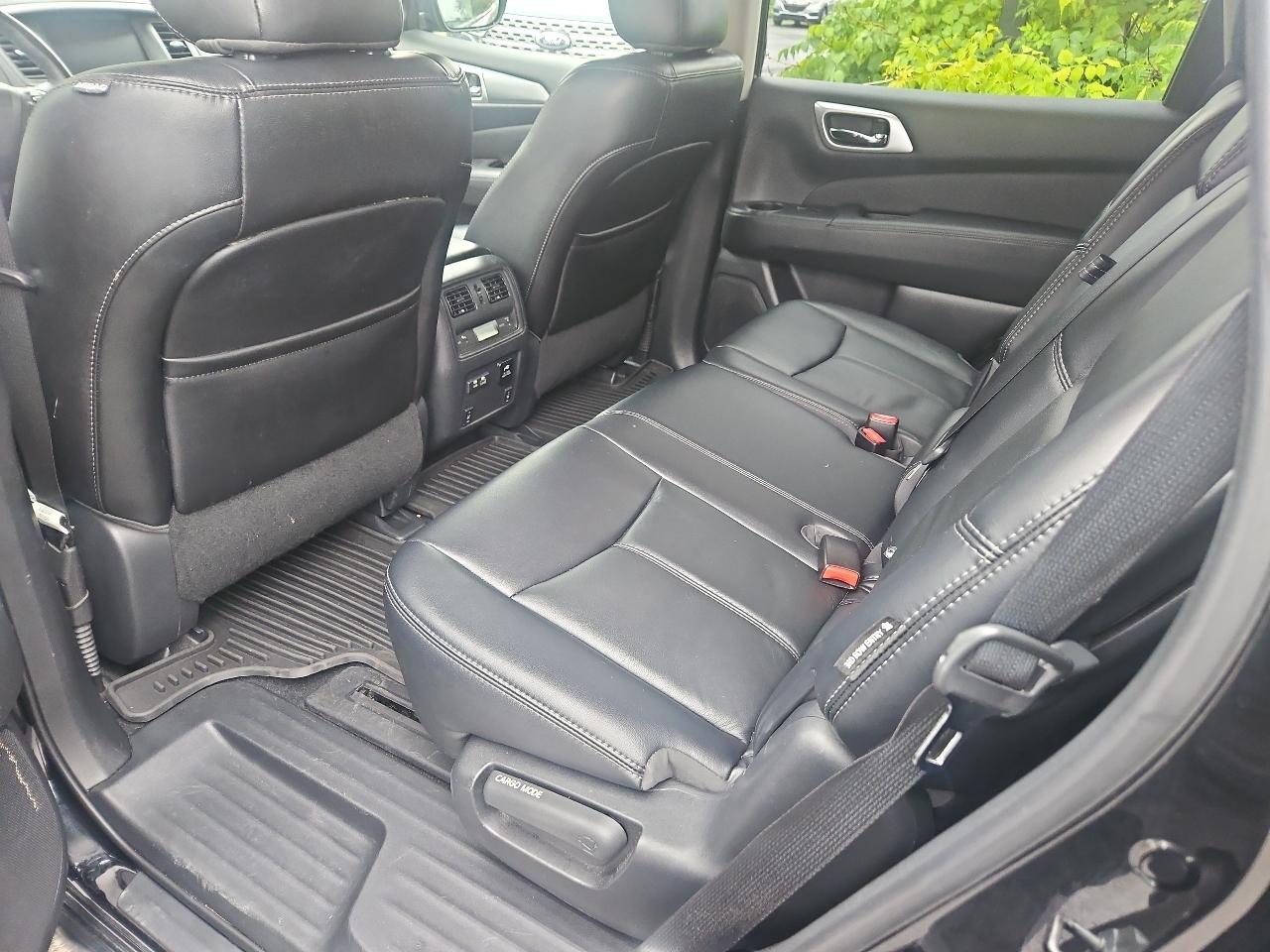 Nissan Pathfinder 4x4 SL 2019
