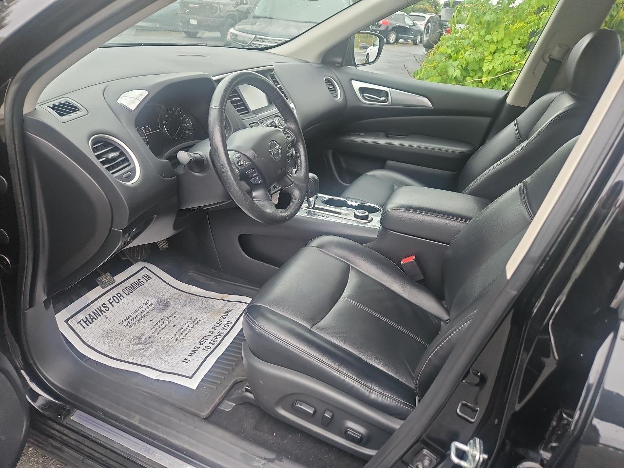 Nissan Pathfinder 4x4 SL 2019