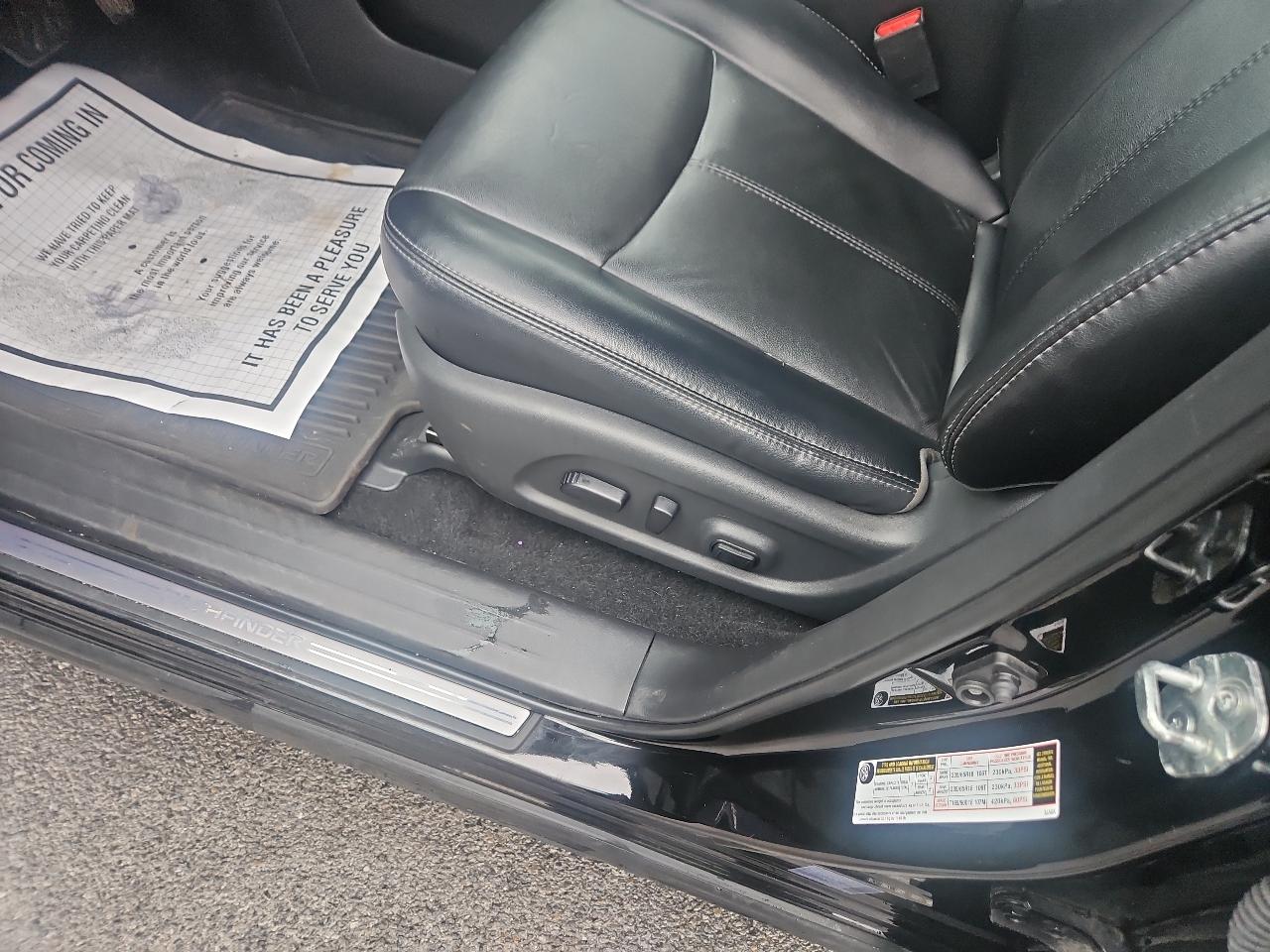 Nissan Pathfinder 4x4 SL 2019