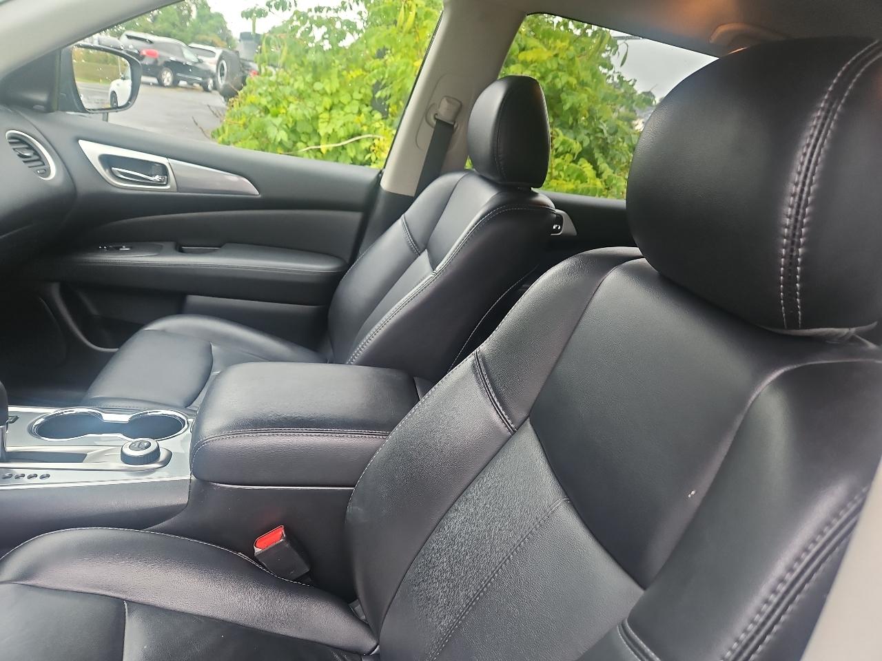 Nissan Pathfinder 4x4 SL 2019