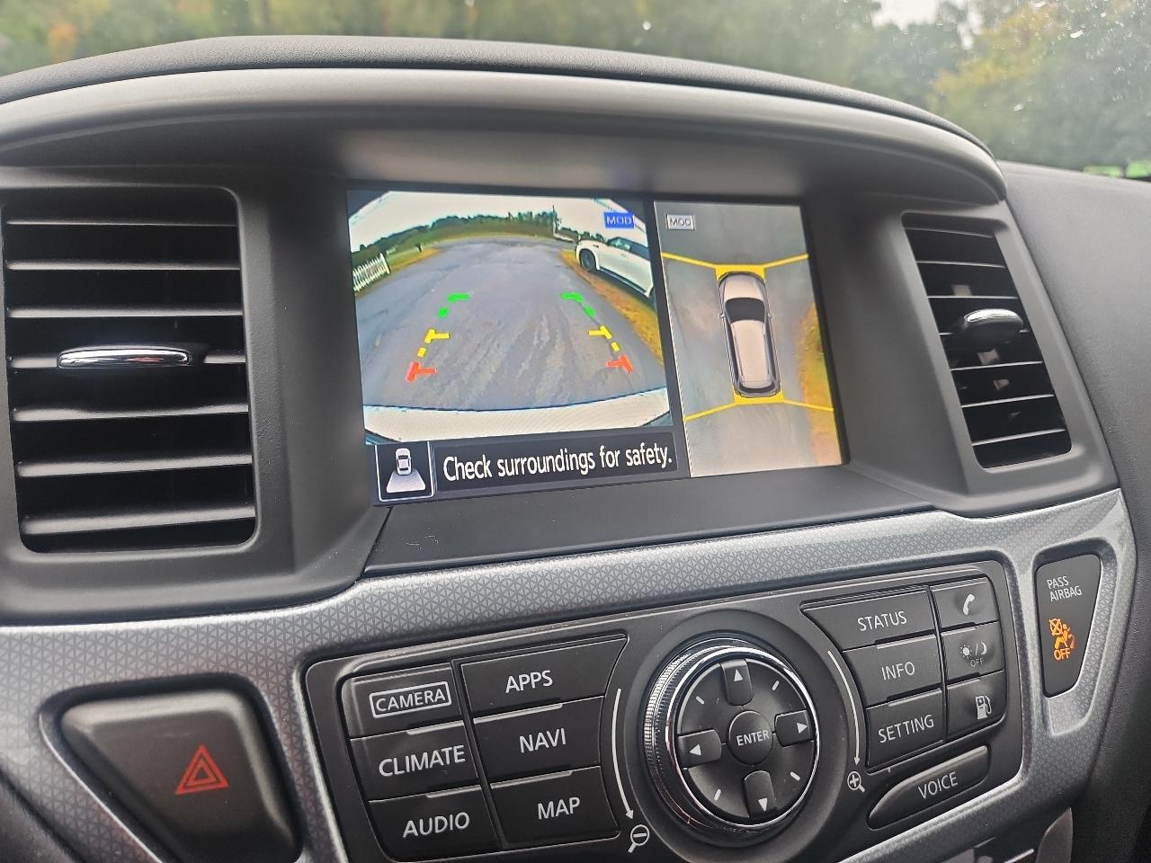 Nissan Pathfinder 4x4 SL 2019