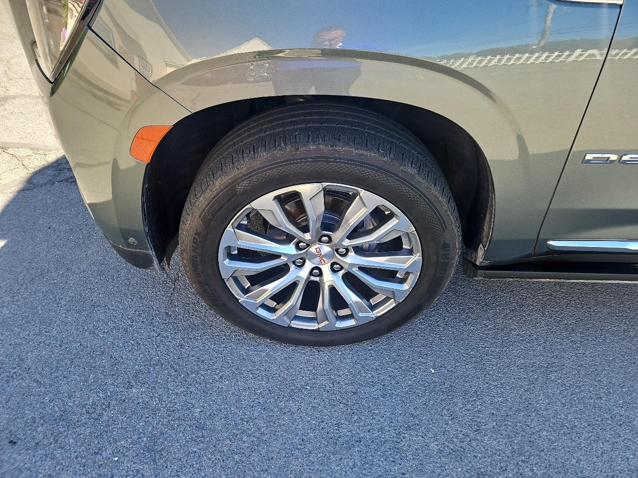 GMC Yukon 4WD 4dr Denali 2023