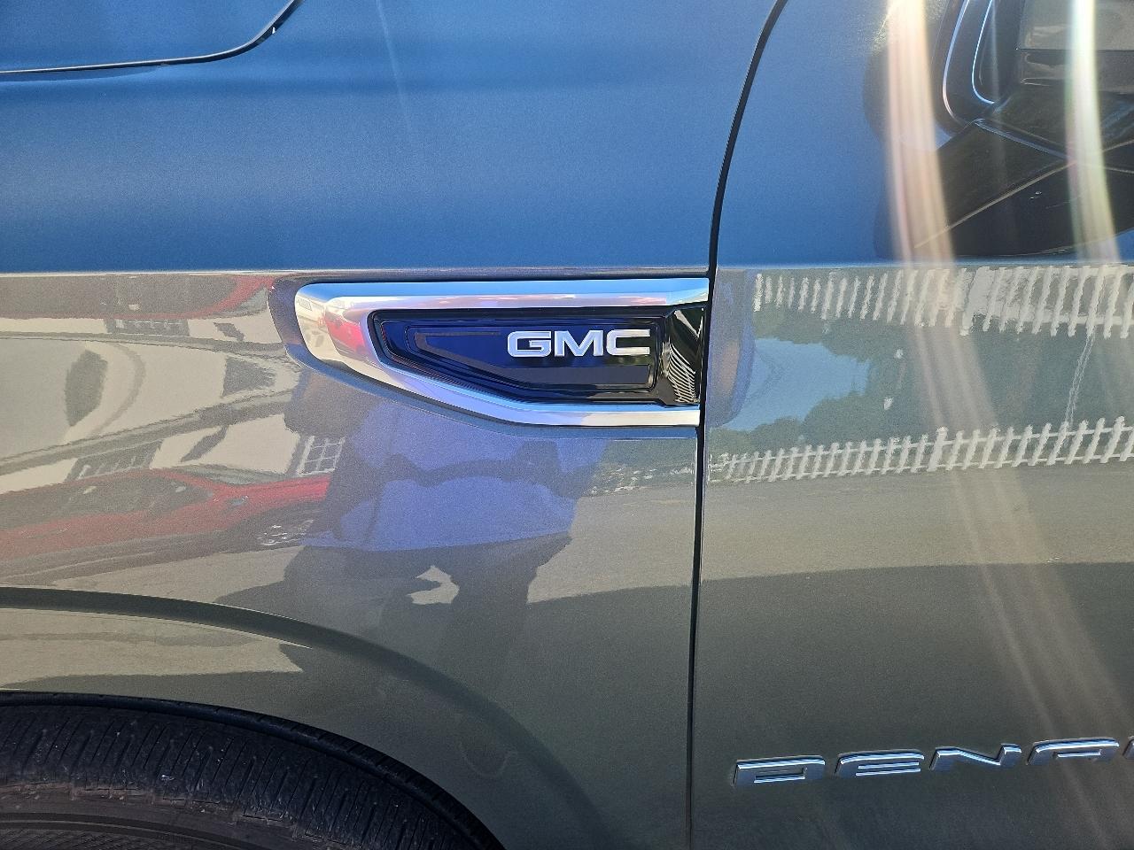 GMC Yukon 4WD 4dr Denali 2023