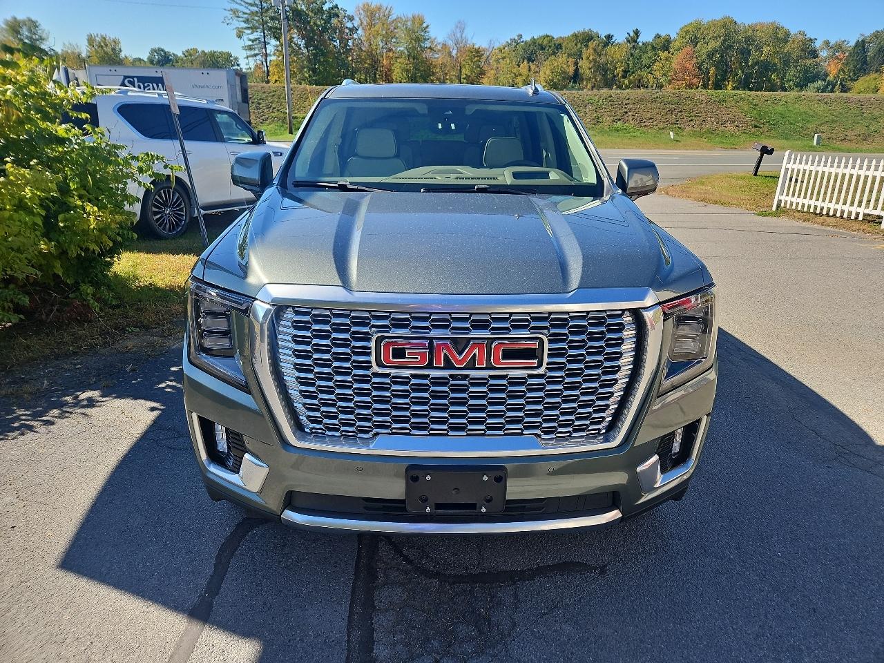 GMC Yukon 4WD 4dr Denali 2023