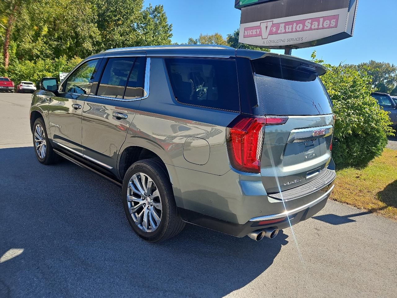 GMC Yukon 4WD 4dr Denali 2023