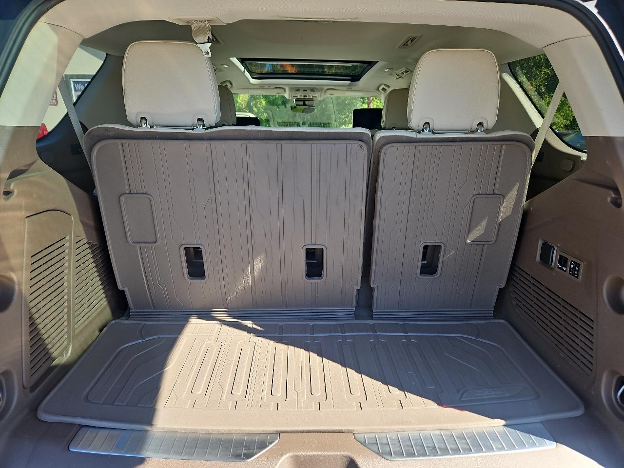 GMC Yukon 4WD 4dr Denali 2023